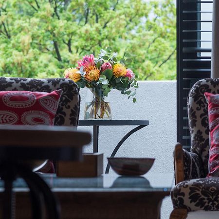 Apartemen 84 m² dengan 2 kamar tidur dan 2 kamar mandi pribadi di Pusat Stellenbosch Bagian luar foto
